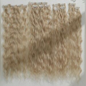 Natural Curly Ash light Blonde Volumizing beautiful Hair extesnsions Set 24 in